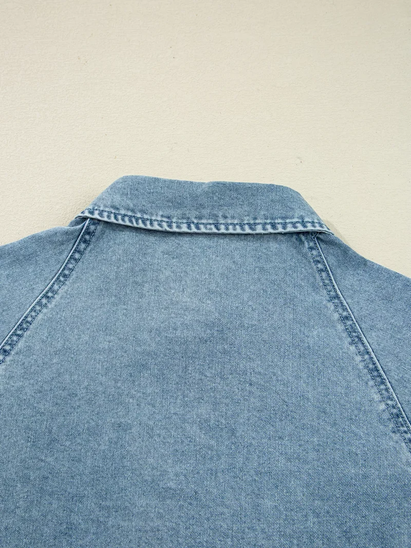 Mini-jurk van denim met geplooide manchetten en wijde pijpen