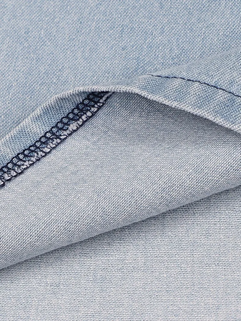 Elegante denim jurk met ritssluiting aan de voorkant en zakken | Stijlvolle korte mouwen en licht elastische stof