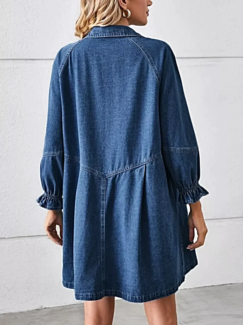 Chique denim jurk met ruches aan de manchetten en knoopdetails - 95% rayon, klassieke stijl