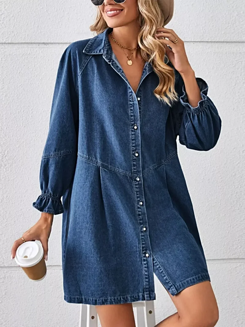 Chique denim jurk met ruches aan de manchetten en knoopdetails - 95% rayon, klassieke stijl