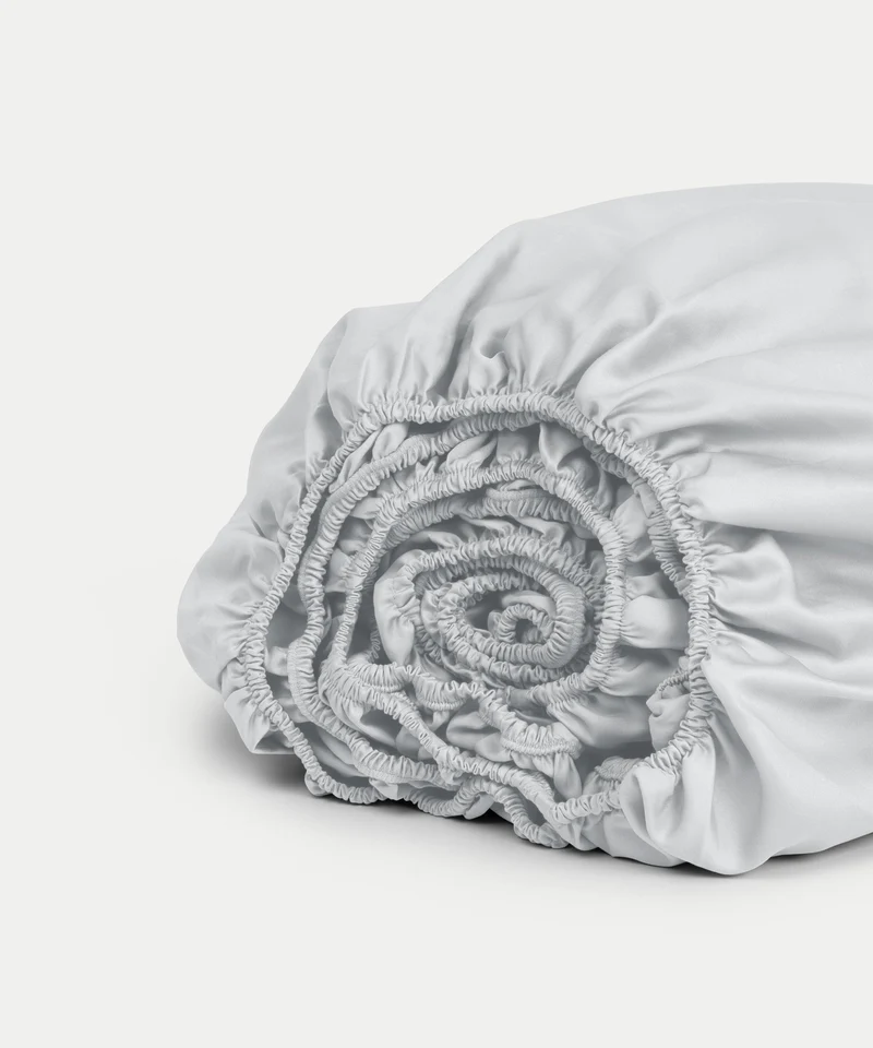 Spannbettlaken aus ägyptischer Baumwolle Satin 400 TC | Silbergrau