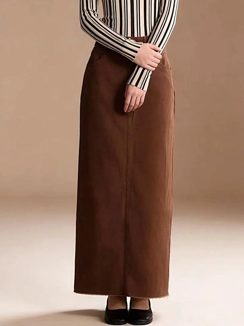 Elegante maxi-denimrok voor dames met onafgewerkte zoom - 85% katoen, knoopsluiting, niet elastisch