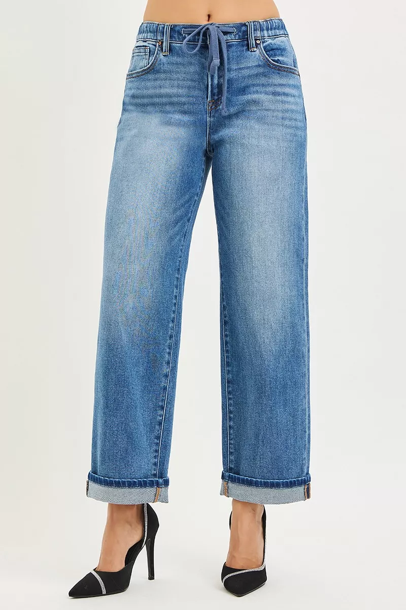 RISEN jeans met elastische band, slouch model en enkellengte, boyfriend model en omgeslagen zoom.