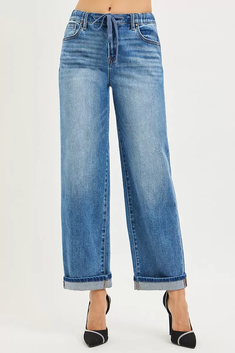 RISEN jeans met elastische band, slouch model en enkellengte, boyfriend model en omgeslagen zoom.