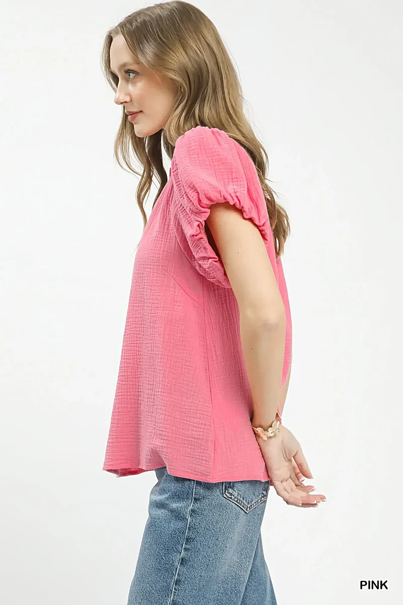 Boho top met ruches van getextureerde gaasstof – Vrouwelijke stijl met ruches bij de hals, 100% katoen