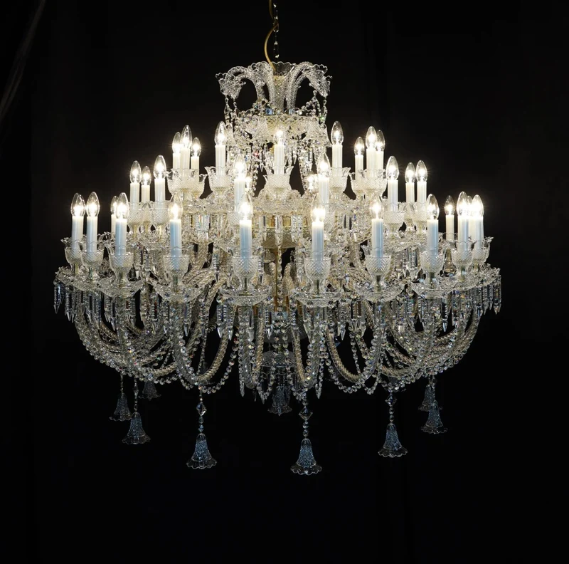 Casa Padrino Luxus Barock Kristall Kronleuchter Gold Ø 140 x H. 110 cm - Prunkvolle Messing Kronleuchter mit böhmischem Kristallglas - Barock Möbel - Edel & Prunkvoll