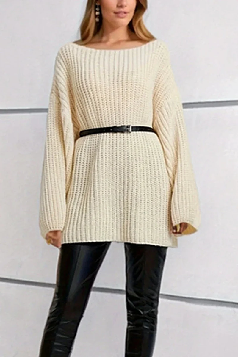 Comfortabele mini-trui-jurk met riem, boothals en verlaagde schouders, met een gemiddelde stretch.