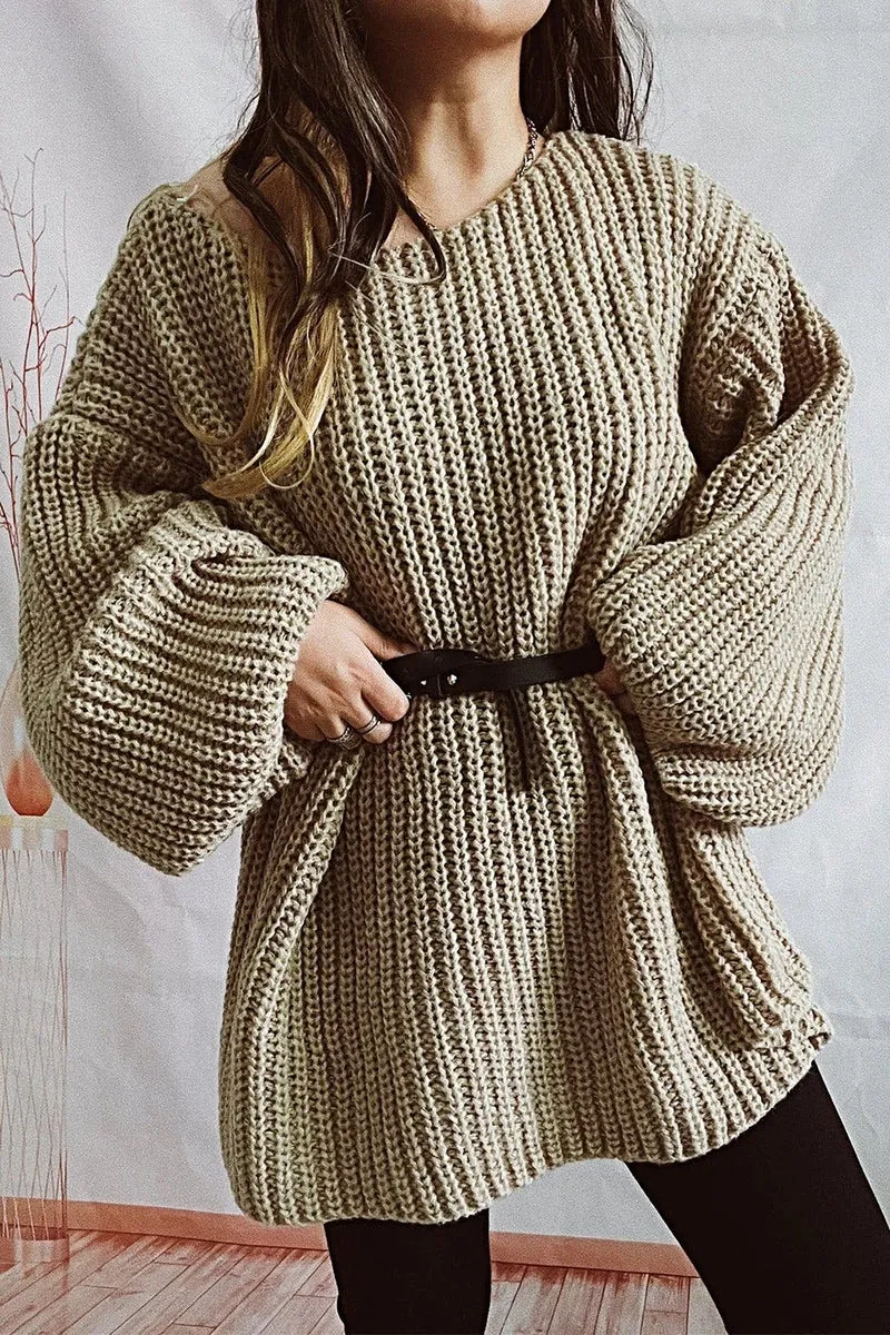 Comfortabele mini-trui-jurk met riem, boothals en verlaagde schouders, met een gemiddelde stretch.
