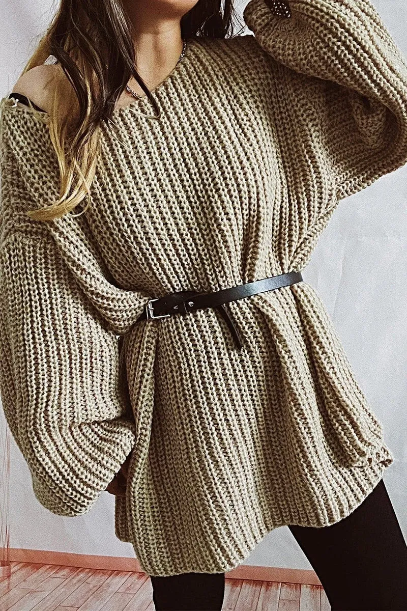 Comfortabele mini-trui-jurk met riem, boothals en verlaagde schouders, met een gemiddelde stretch.