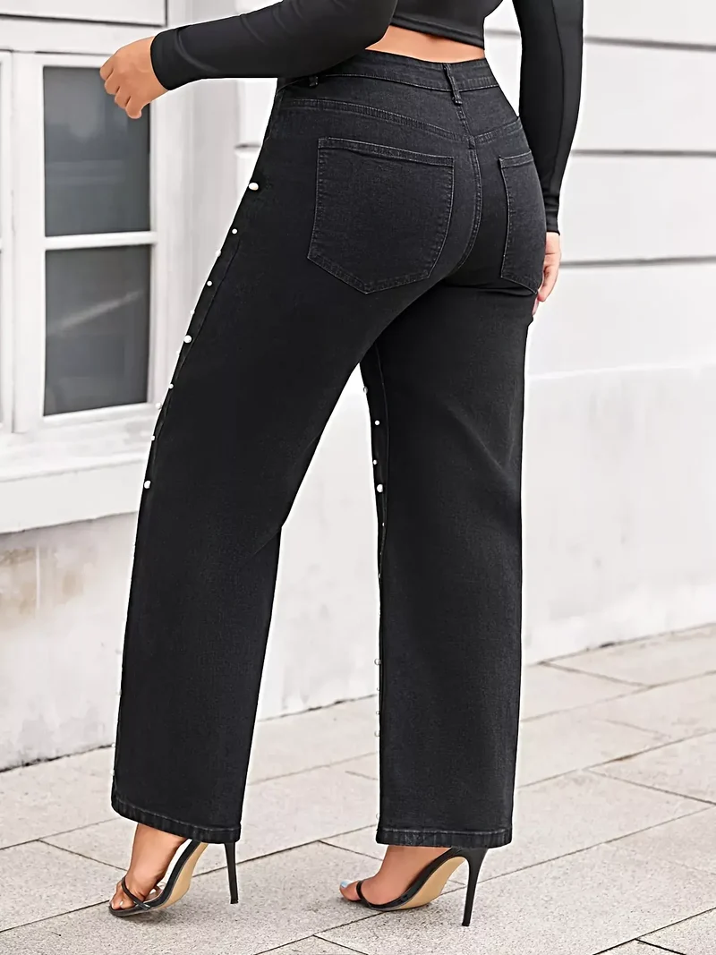 Plus size jeans met parelversiering, wijde pijpen, knoopsluiting en zakken, gemaakt van een katoenmix.