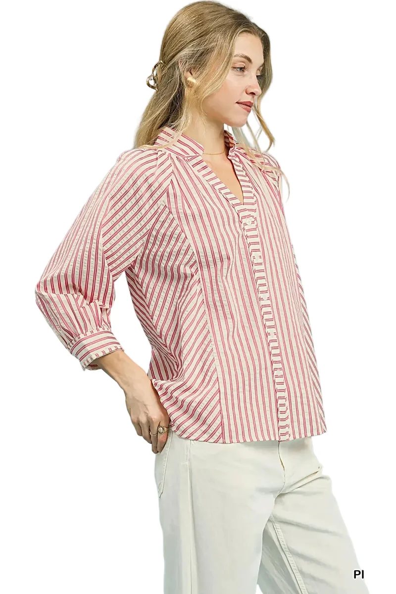 Stijlvolle gestreepte blouse met knoopsluiting en V-hals - moeiteloos chic voor elke gelegenheid