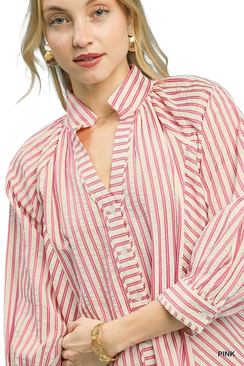 Stijlvolle gestreepte blouse met knoopsluiting en V-hals - moeiteloos chic voor elke gelegenheid