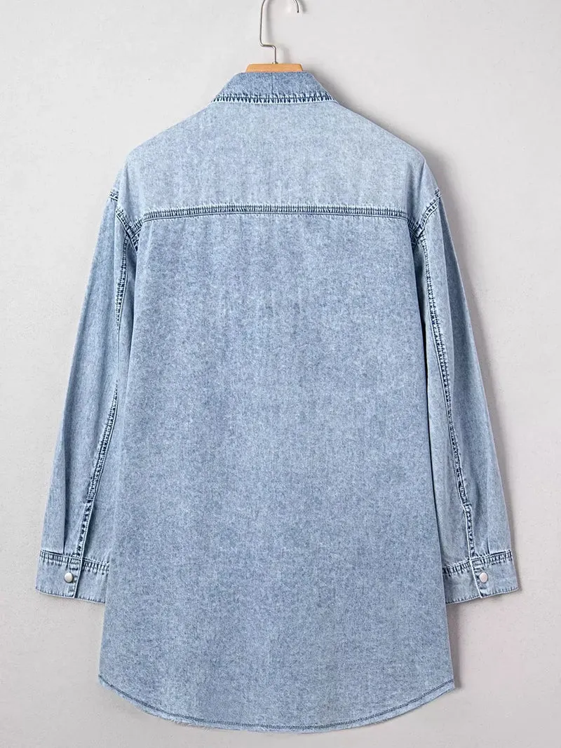 Denim overhemdjurk met borstzak en onafgewerkte zoom - 100% katoen, machinewasbaar, losse pasvorm