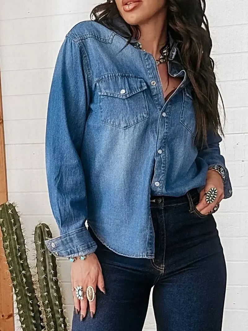 Gewassen denim overhemd met knoopsluiting voor heren - Met zakken, klassieke pasvorm, duurzame katoenmix