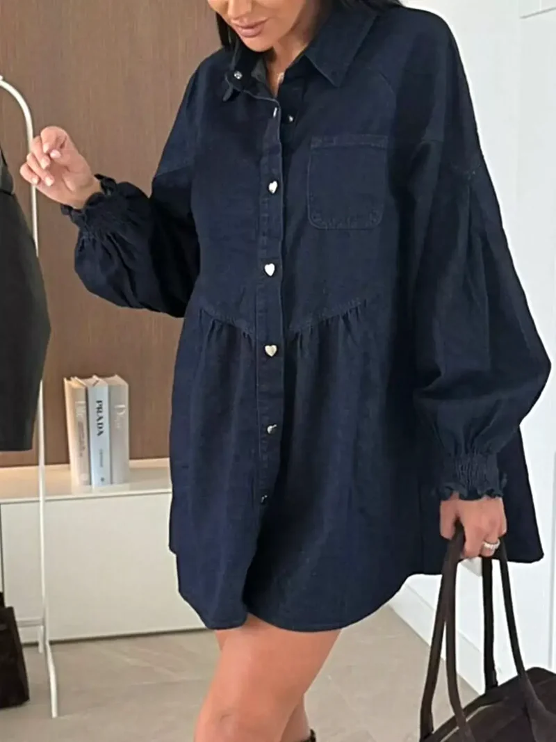 Luxe denim jurk met knoopsluiting, voorzakken en geplooide ruches, 65% katoen