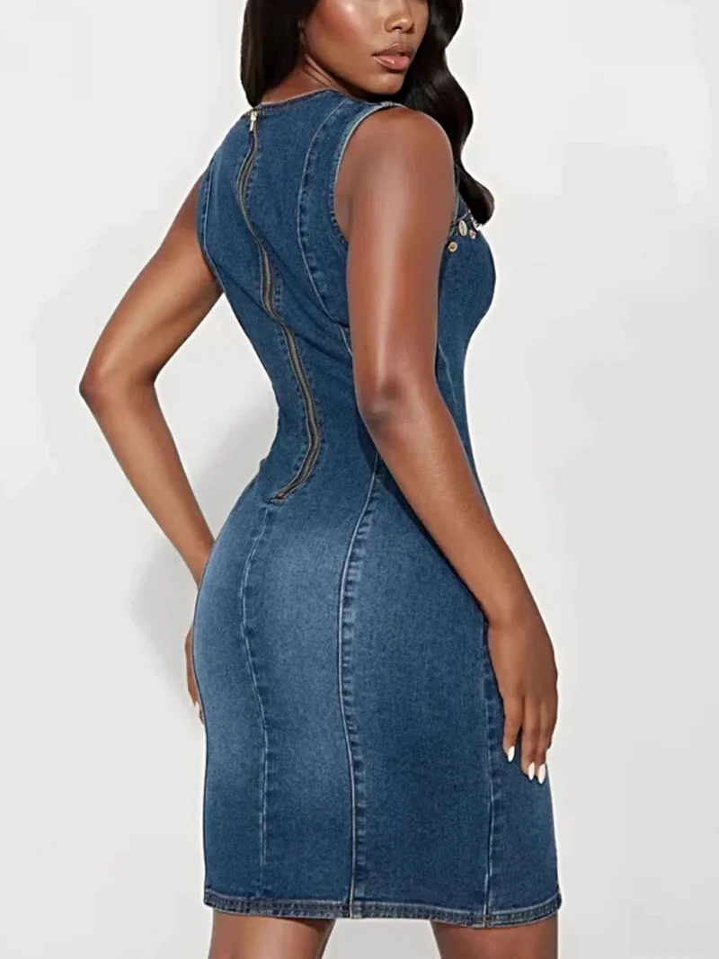 Stijlvolle mouwloze denim jurk met decoratieve uitsnijdingen - Licht elastisch ontwerp