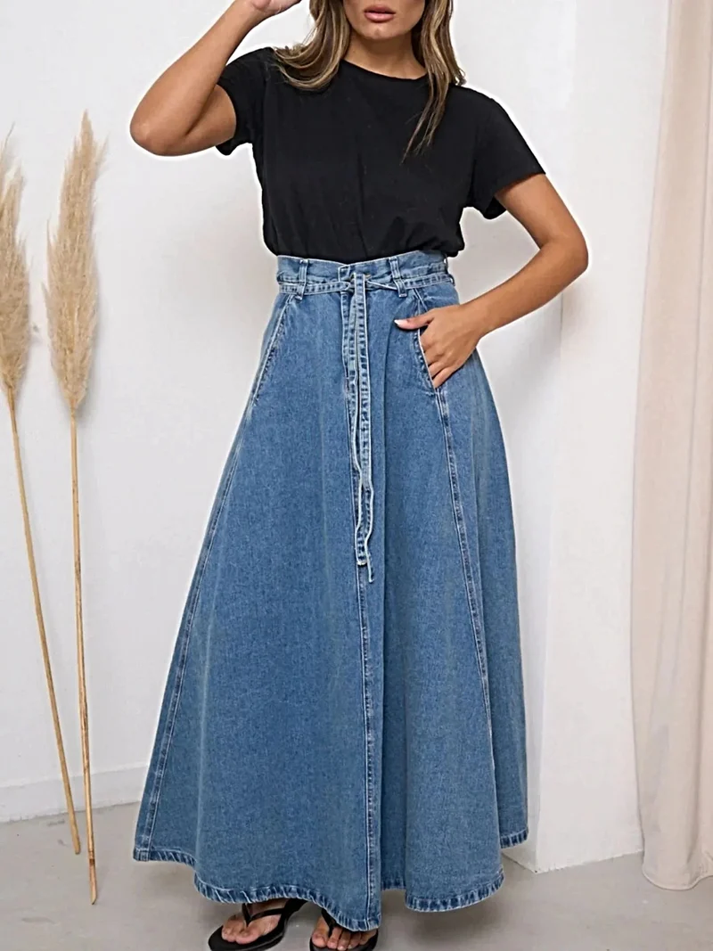 Luxe denim rok met hoge taille en riem, 95% katoen, niet elastisch, perfecte pasvorm