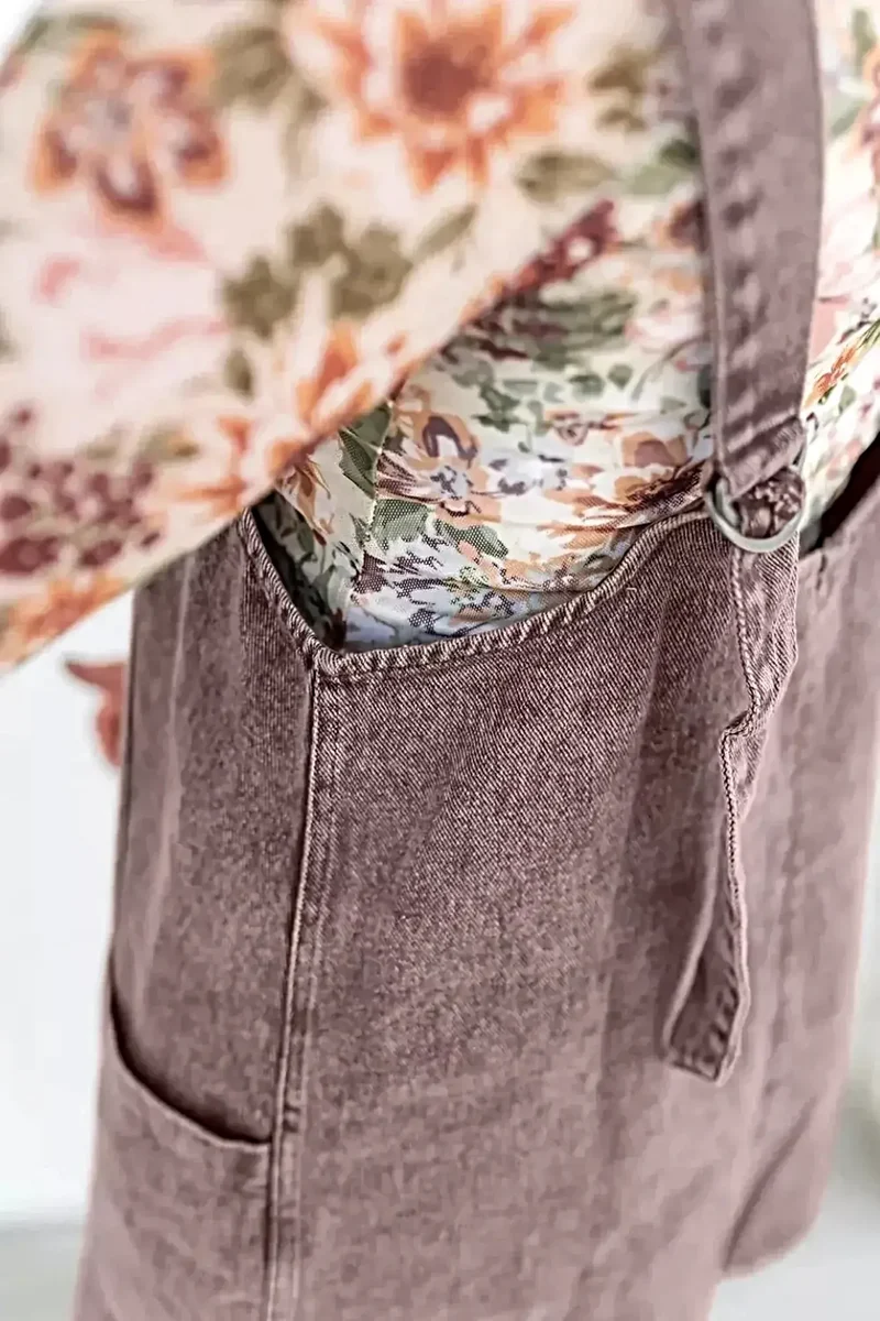 Vintage denim overalljurk - Klassieke stijl, 71.5% katoen, een tijdloze klassieker voor je garderobe.