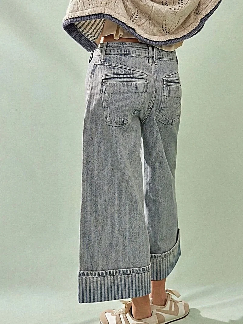 Luxe cropped jeans met wijde pijpen en zakken, 85% katoenmix, machinewasbaar.