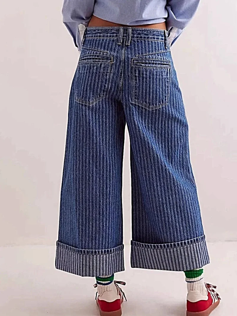 Luxe cropped jeans met wijde pijpen en zakken, 85% katoenmix, machinewasbaar.