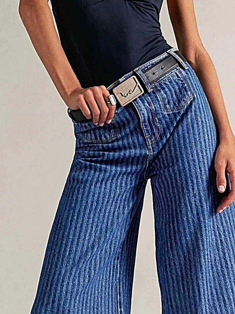 Luxe cropped jeans met wijde pijpen en zakken, 85% katoenmix, machinewasbaar.