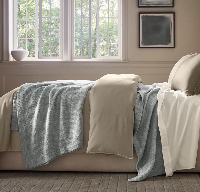 Modern Crochet Bed Blanket - Shore