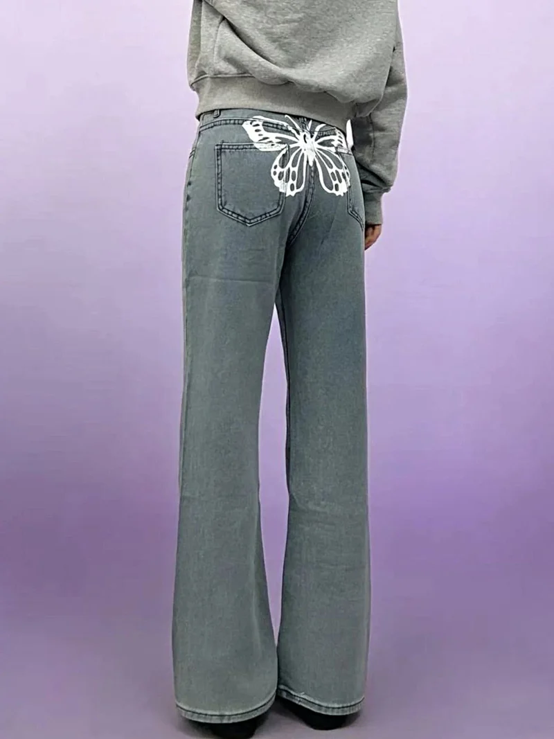 Jeans met vlinderrug voor dames - Stijlvol model met wijde pijpen, zakken, 85% katoen.