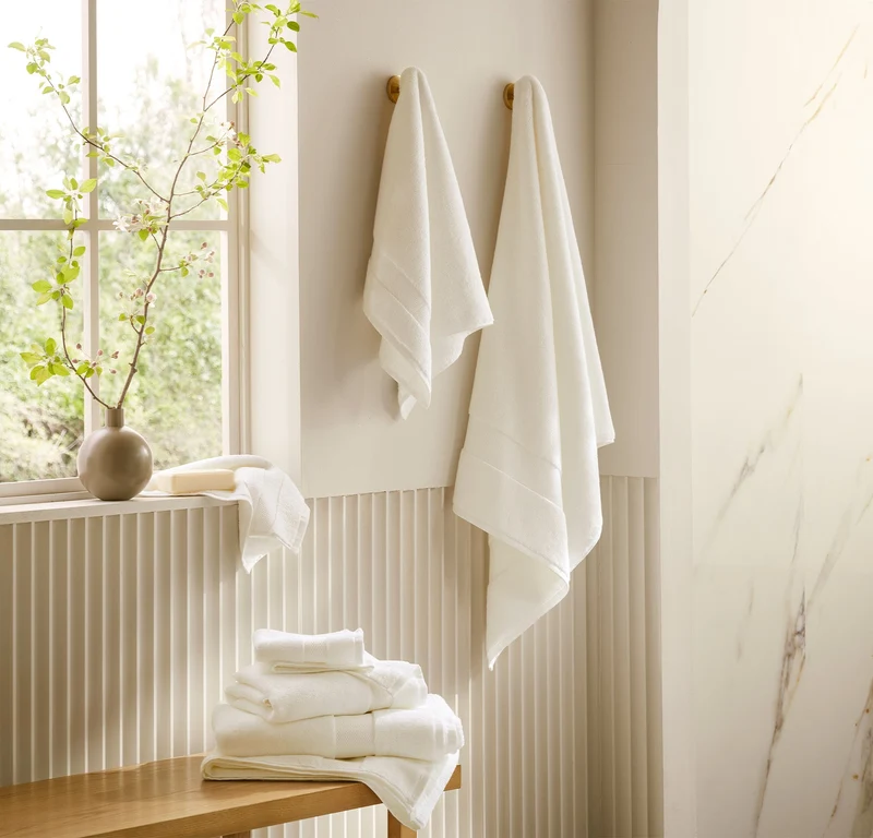 Plush Bath Towel Set