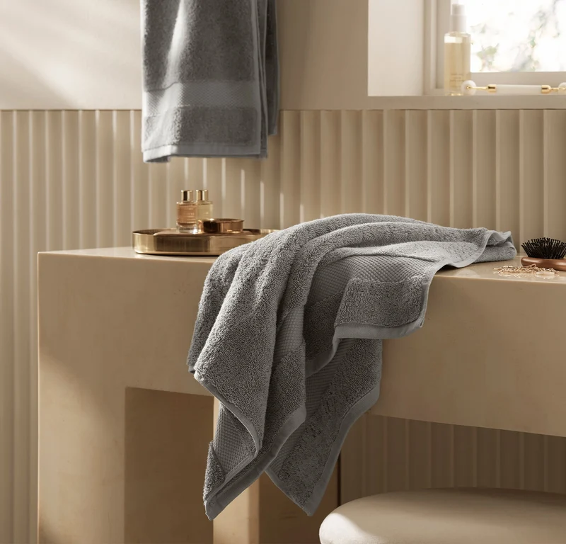 Neville Plush Bath Towel Virtual Set - Error Handling
