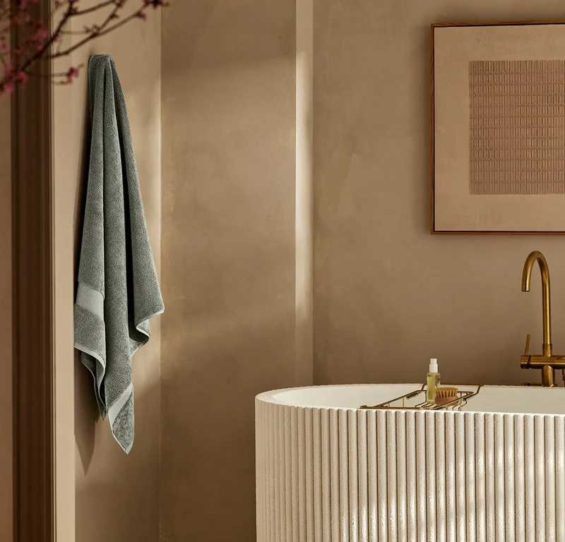 Neville Plush Bath Towel Virtual Set - Error Handling