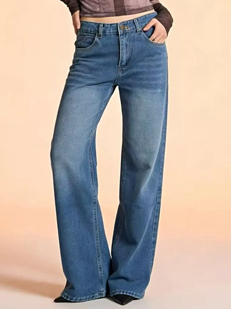 Elegante jeans met wijde pijpen en vintage wassing - 85% katoen, met zakken, tijdloze stijl