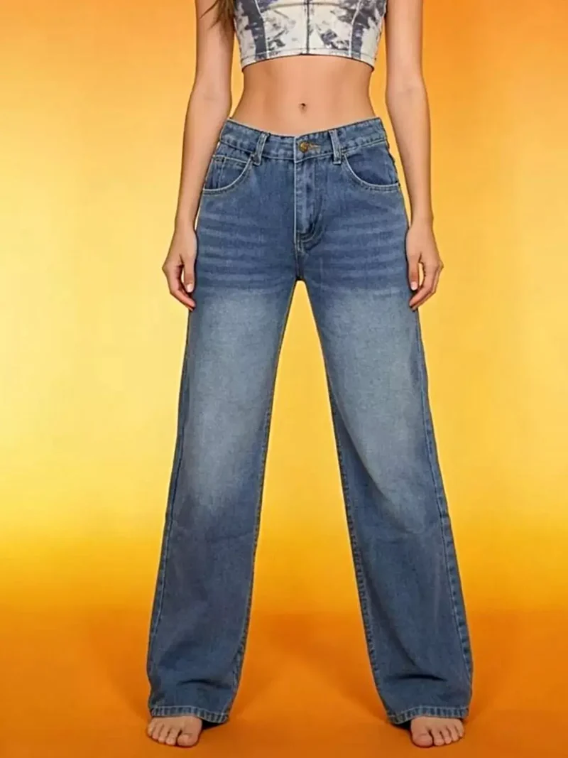 Elegante jeans met wijde pijpen en vintage wassing - 85% katoen, met zakken, tijdloze stijl