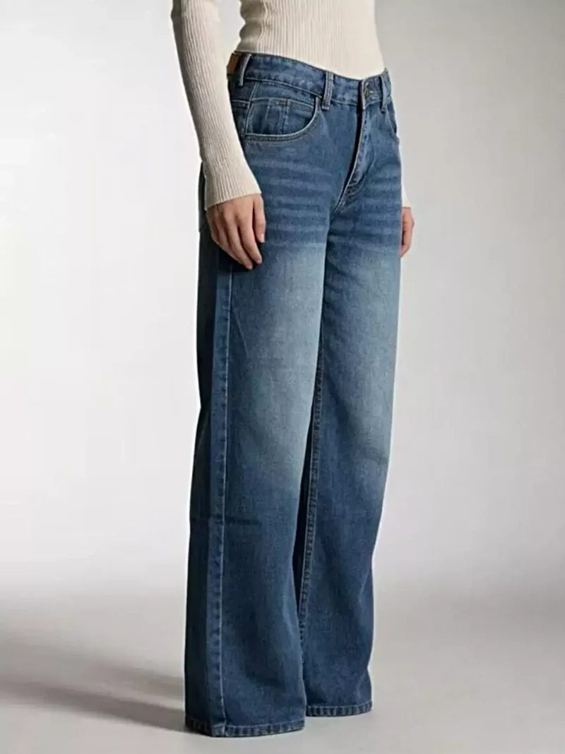 Elegante jeans met wijde pijpen en vintage wassing - 85% katoen, met zakken, tijdloze stijl