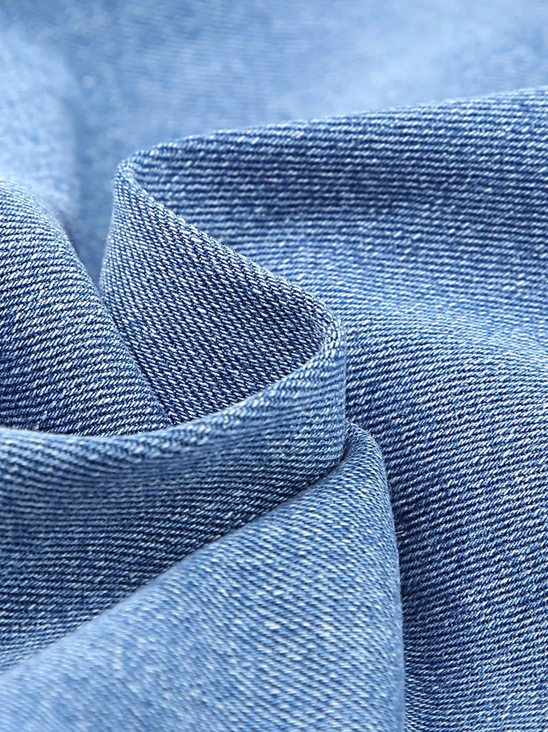 Elegante cropped jeans met onafgewerkte zoom voor dames – licht elastisch en gemaakt van een hoogwaardige katoenmix.