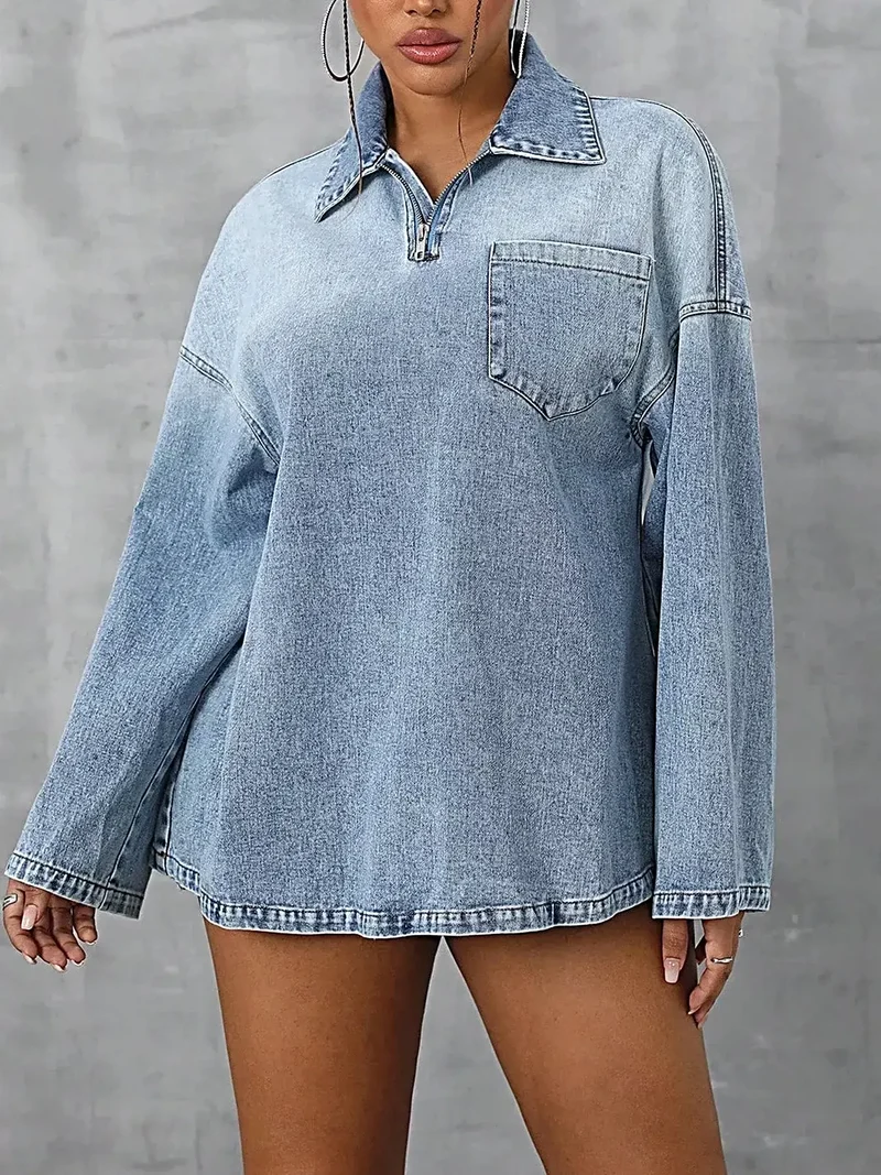 Luxe denim top met verlaagde schouders en zakken - Klassieke katoenmix