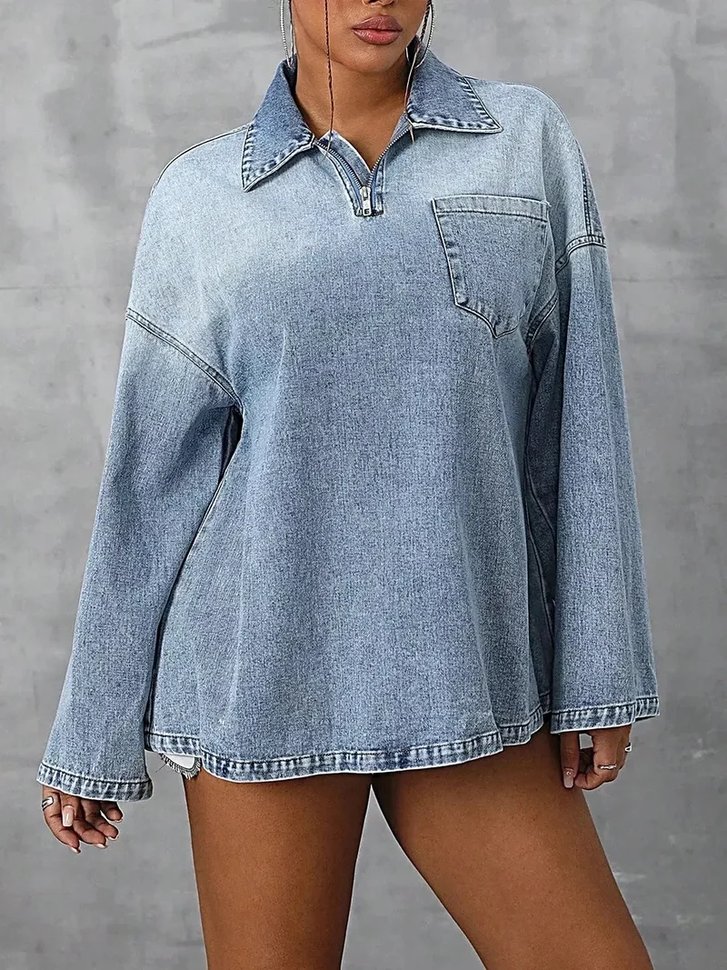Luxe denim top met verlaagde schouders en zakken - Klassieke katoenmix