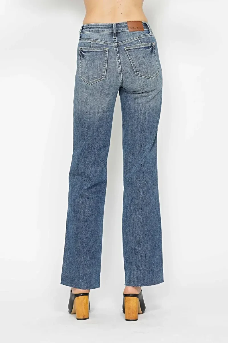 Judy Blue corrigerende jeans voor dames - rechte pijpen, geschikt voor alle maten en een comfortabele pasvorm