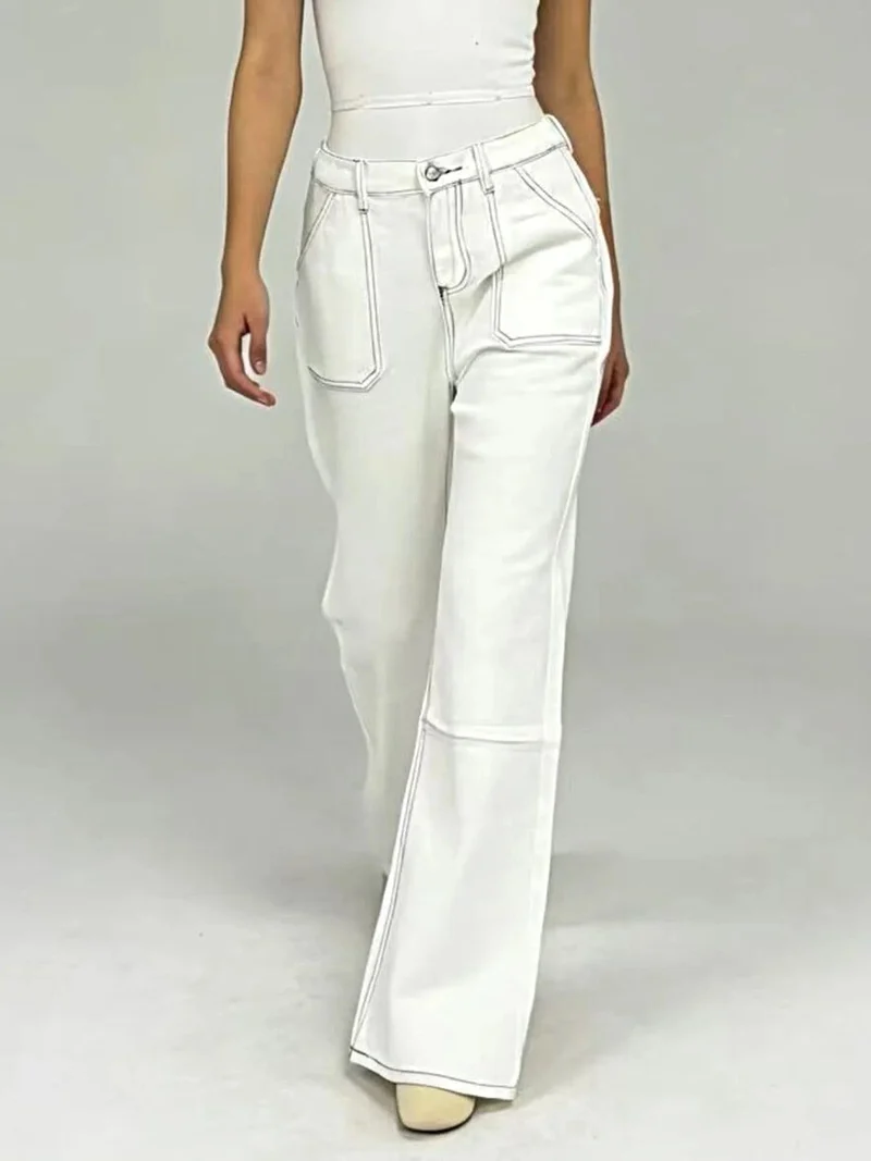 Stijlvolle jeans met wijde pijpen, contrasterende stiksels en zakken | 85% katoen, 15% polyester