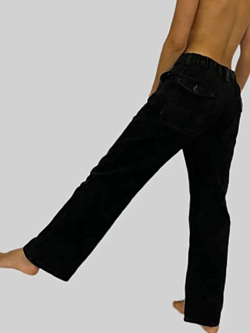 Stijlvolle jeans met wijde pijpen, contrasterende stiksels en zakken | 85% katoen, 15% polyester