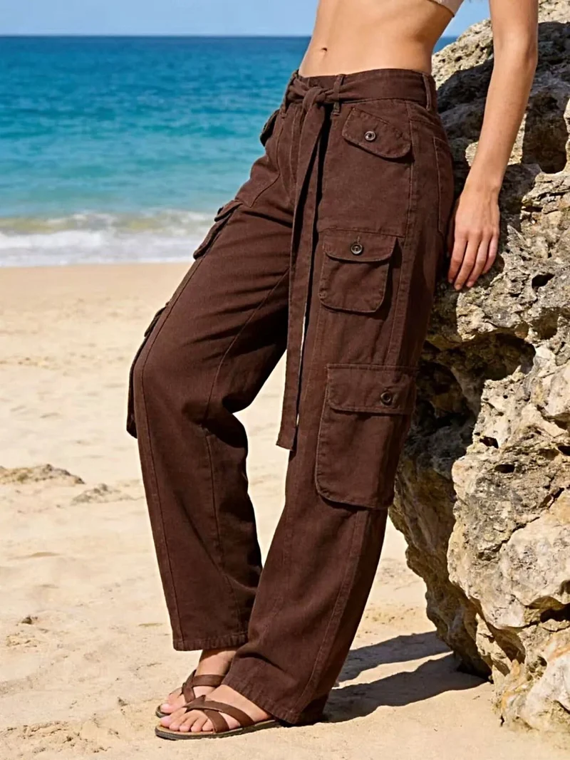 Luxe cargo jeans met wijde pijpen en zakken, gemaakt van 85% katoen - trendy en comfortabel.