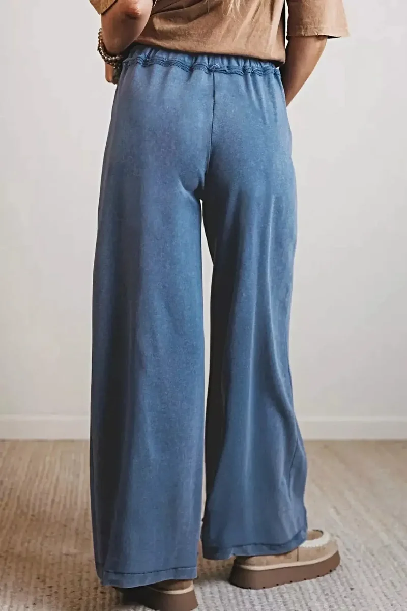 Luxe, comfortabele jeans met trekkoord en relaxte pasvorm - 100% katoen, met zakken.