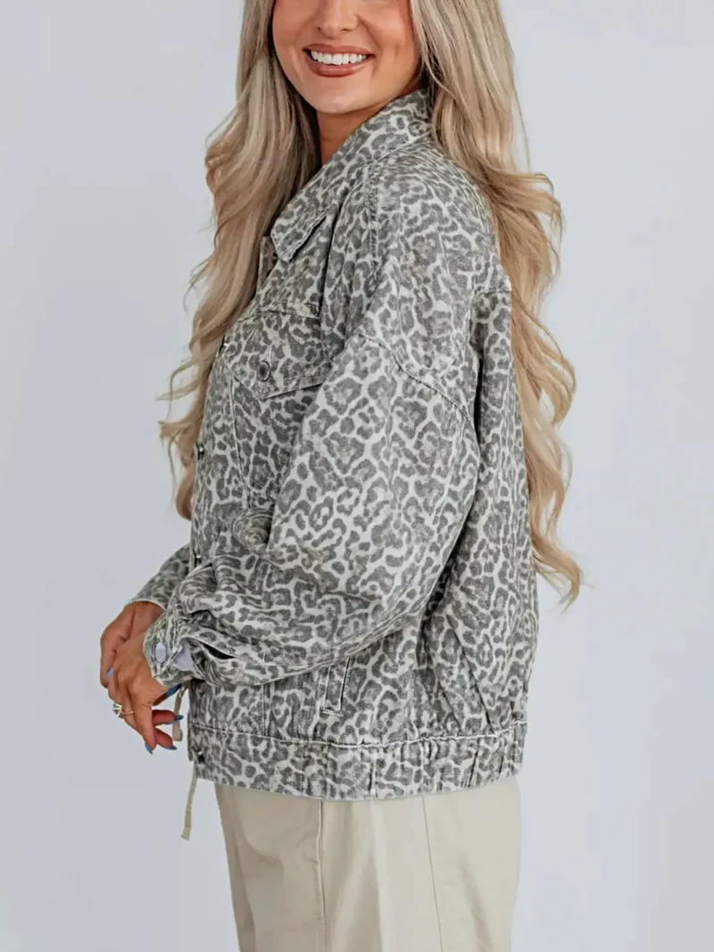 Stijlvol denim jack met luipaardprint, zakken en ritssluiting - Licht elastisch materiaal