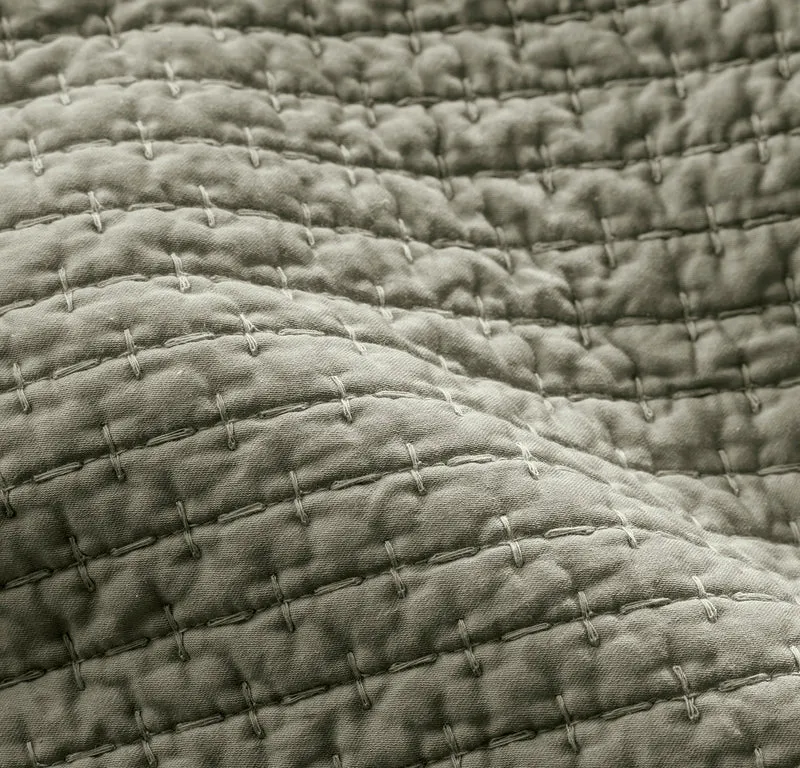 Signature Textured Stitch Quilt - Sageleaf