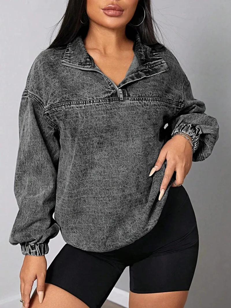 Elegante denim top met kwartrits en elastische zoom, 85% katoen, perfect voor een casual chique stijl.