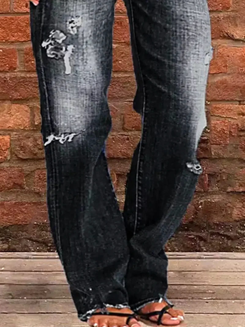 Stijlvolle jeans met een verwassen look en rafelige zoom in grote maten - modieuze pasvorm voor een zelfverzekerde uitstraling.