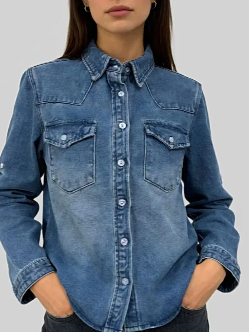 Klassieke denim top met knoopsluiting in westernstijl - 85% katoen, 15% polyester, machinewasbaar