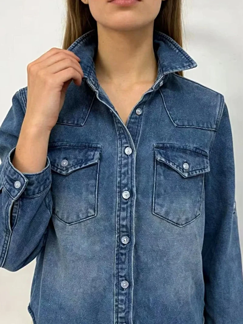 Klassieke denim top met knoopsluiting in westernstijl - 85% katoen, 15% polyester, machinewasbaar