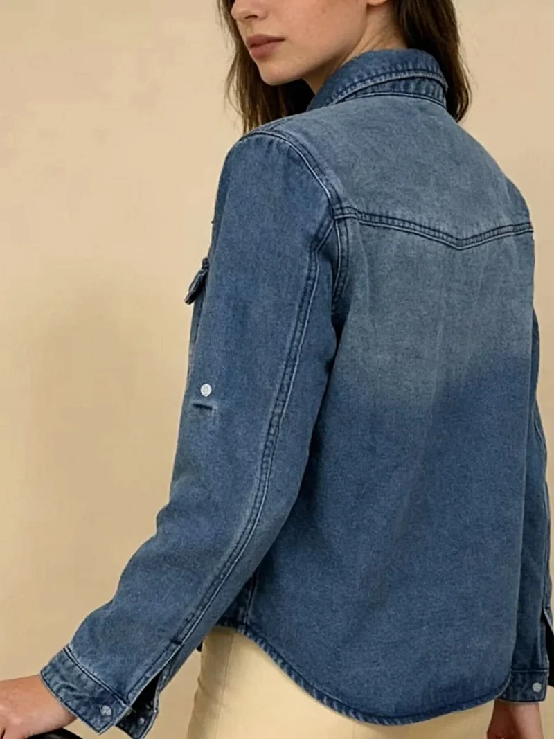 Klassieke denim top met knoopsluiting in westernstijl - 85% katoen, 15% polyester, machinewasbaar