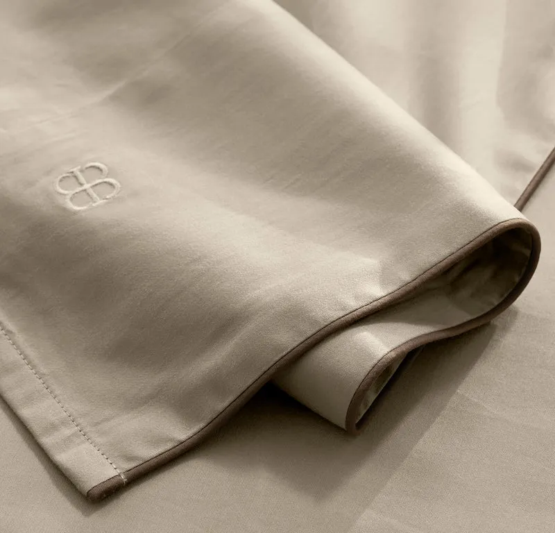 Signature Embellished Sheet Set - Oak/Walnut Piped Edge
