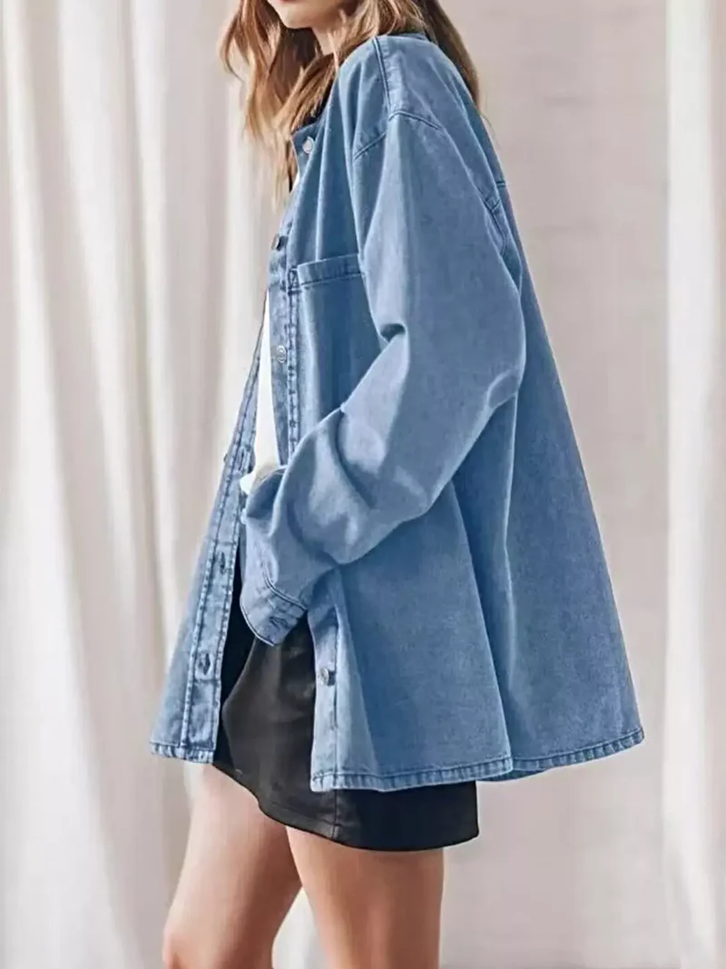 Stijlvol oversized denim overhemd met zak, klassiek ontwerp met knoopsluiting, 100% polyester